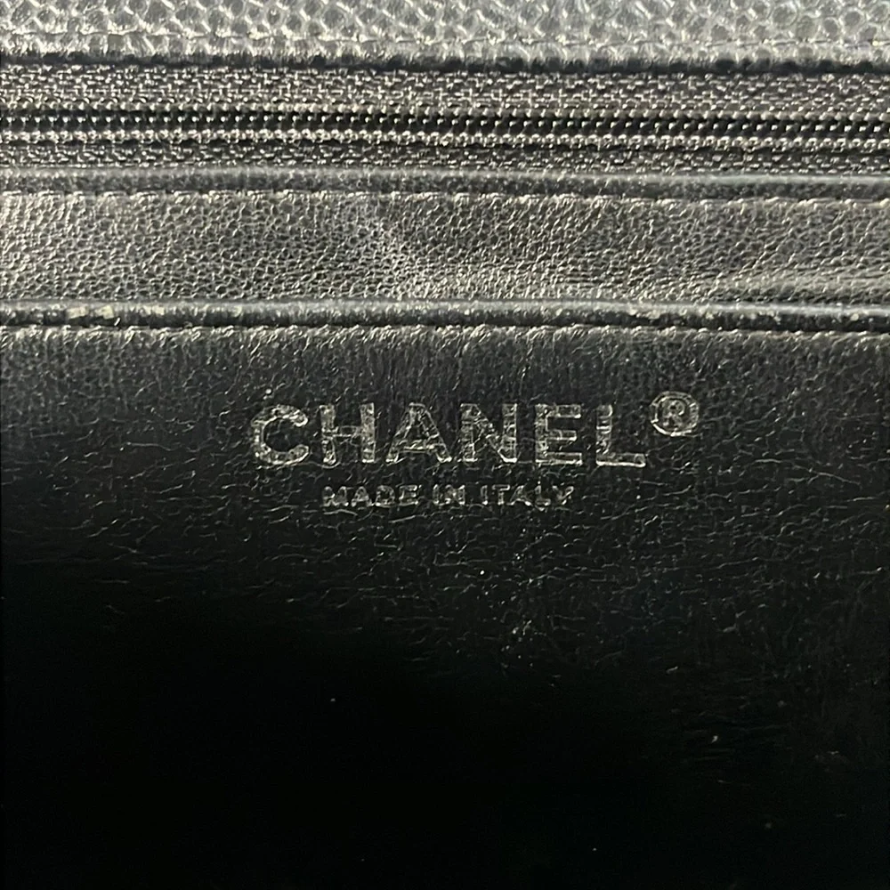 Chanel caviar quilted single flap maxi